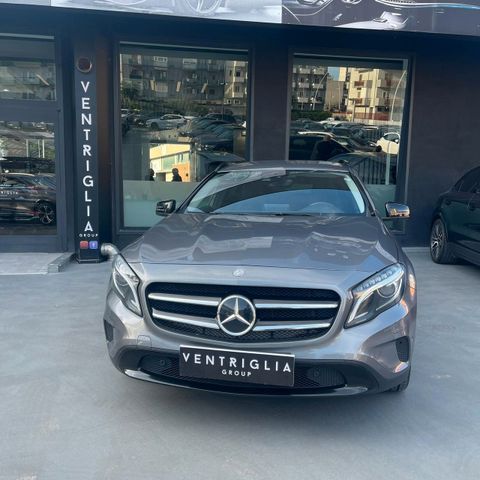 MERCEDES-BENZ Mercedes-benz GLA 200 d Premium