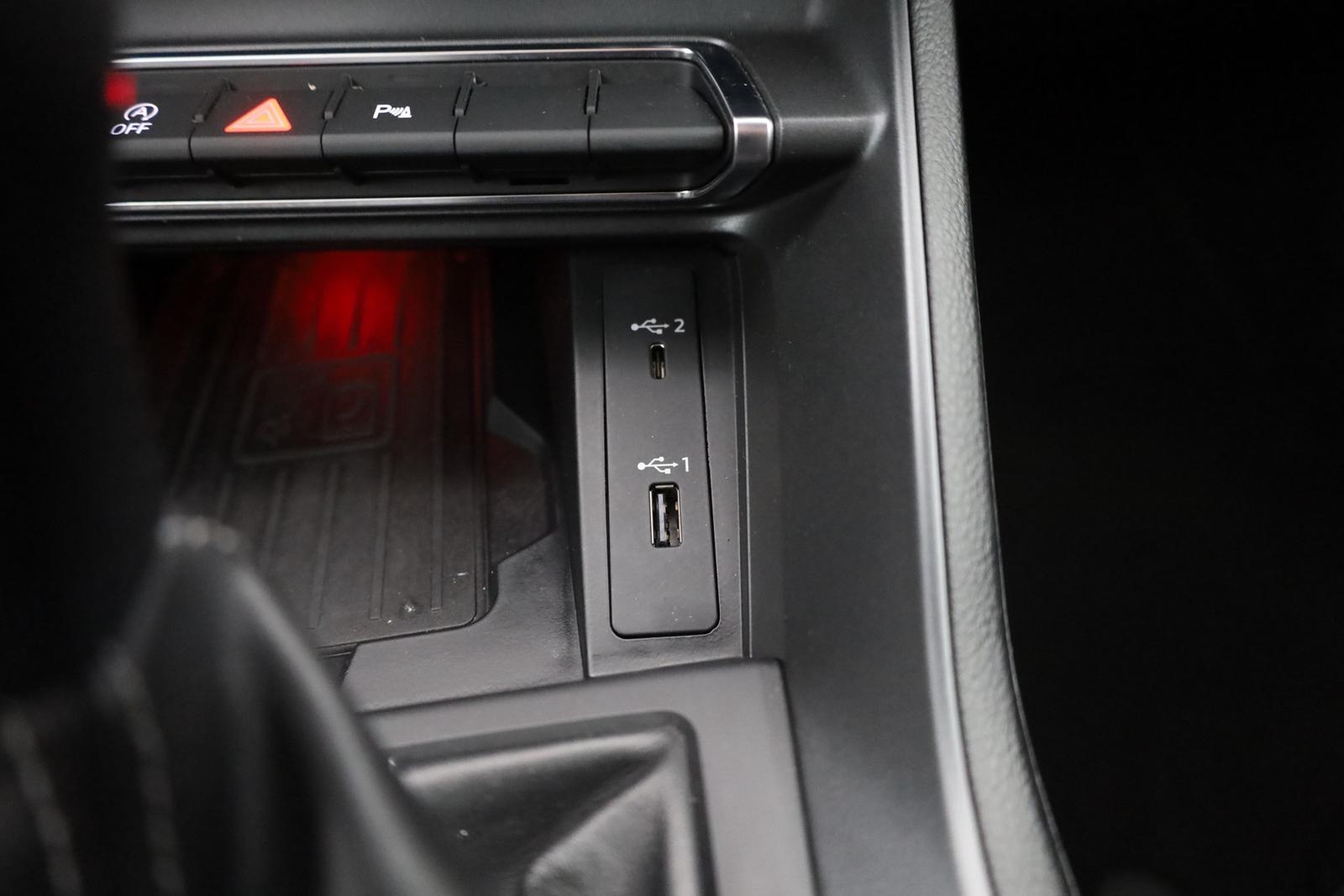 Audi Q3 35 1.5 TFSI S line LED Navi Virtual Cockpit