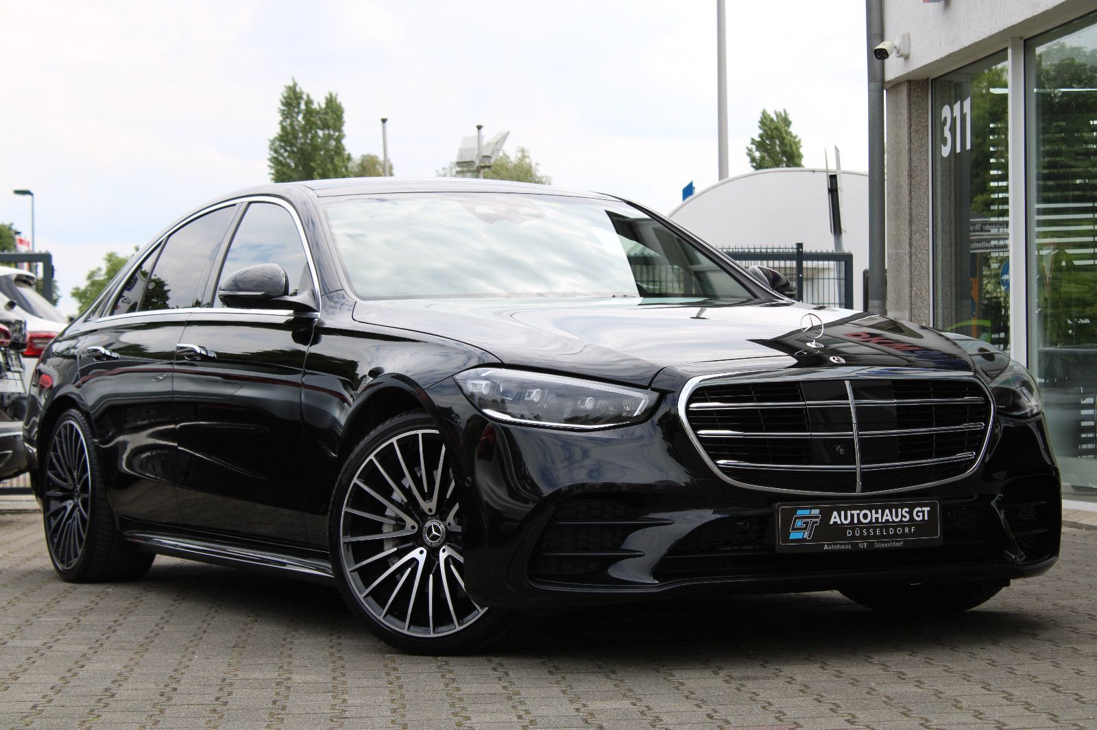 MERCEDES-BENZ S 400d 4M/AMG/Night/Pano/HuD/ACC/Airmatic/360°Ka