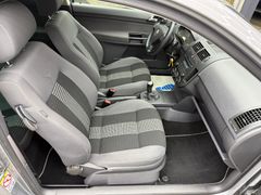Fahrzeugabbildung Volkswagen Polo IV 1.2 United / 2. Hand Klima Sitzheiz. PDC