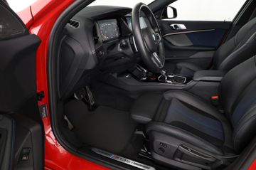 BMW M135i xDrive SAG LiveCoPro HUD H&K RFK 1.Hand