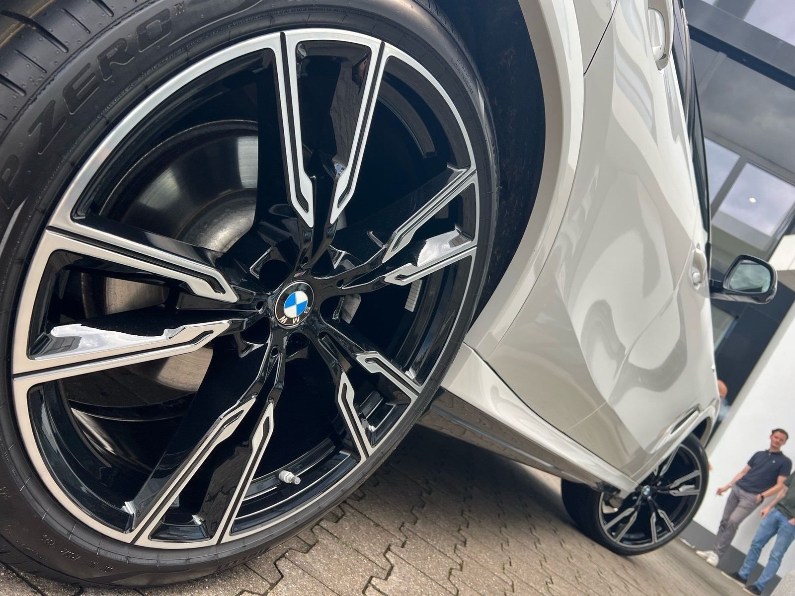 BMW X6 - Bild 4