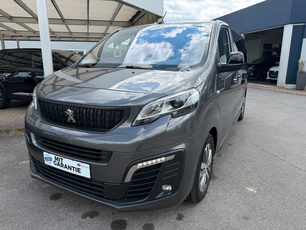 Image of Peugeot Traveller