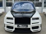 Rolls-Royce Cullinan/NOVITEC/WIDEBODY/24''/FOND-TV/STERNEHIM - weiße Rolls-Royce Cullinan