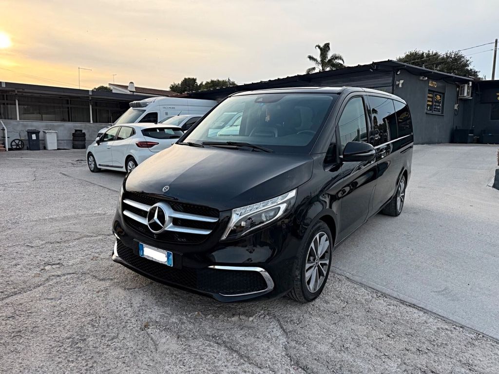 Image of Mercedes-Benz V 250