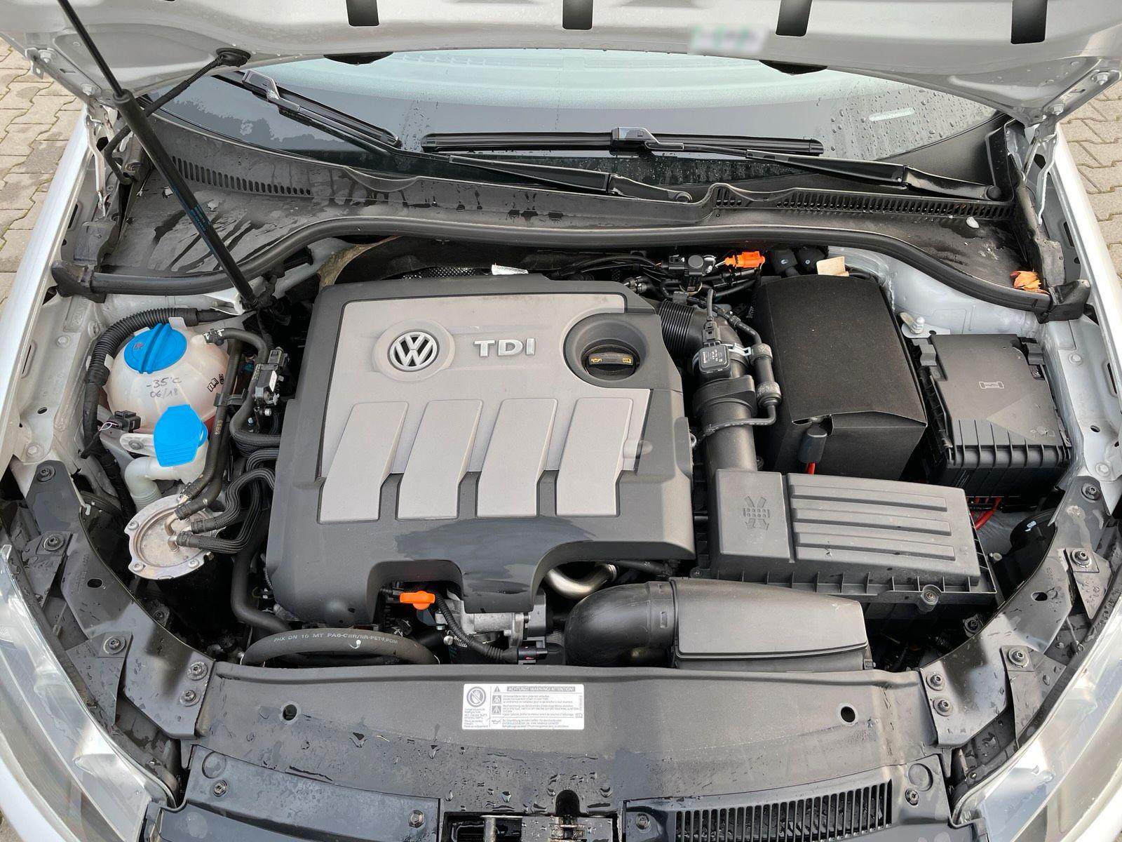 Volkswagen Golf 2010 — photo 11
