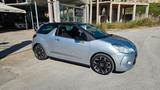 DS Automobiles Ds DS3 3 1.4 HDi So Chic - silberne DS Automobiles DS3