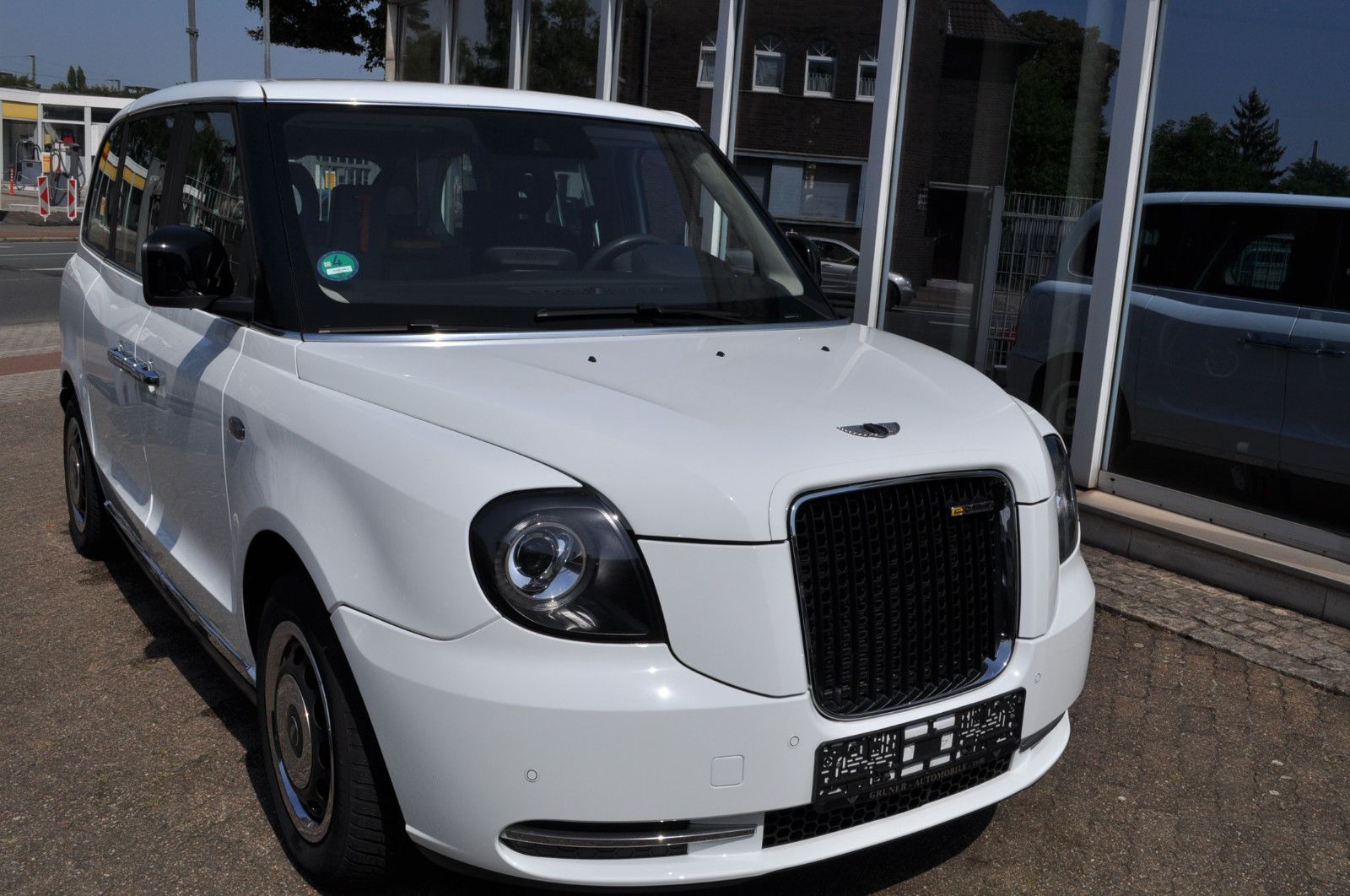 Fahrzeugabbildung LEVC A TX 4 Vista  Rollstuhlrampe Elektro