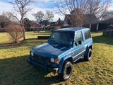Mitsubishi Pajero L040 3,0 V6 4x4 Oldtimer... - gebrauchte Mitsubishi Pajero aus dem Jahr 1989
