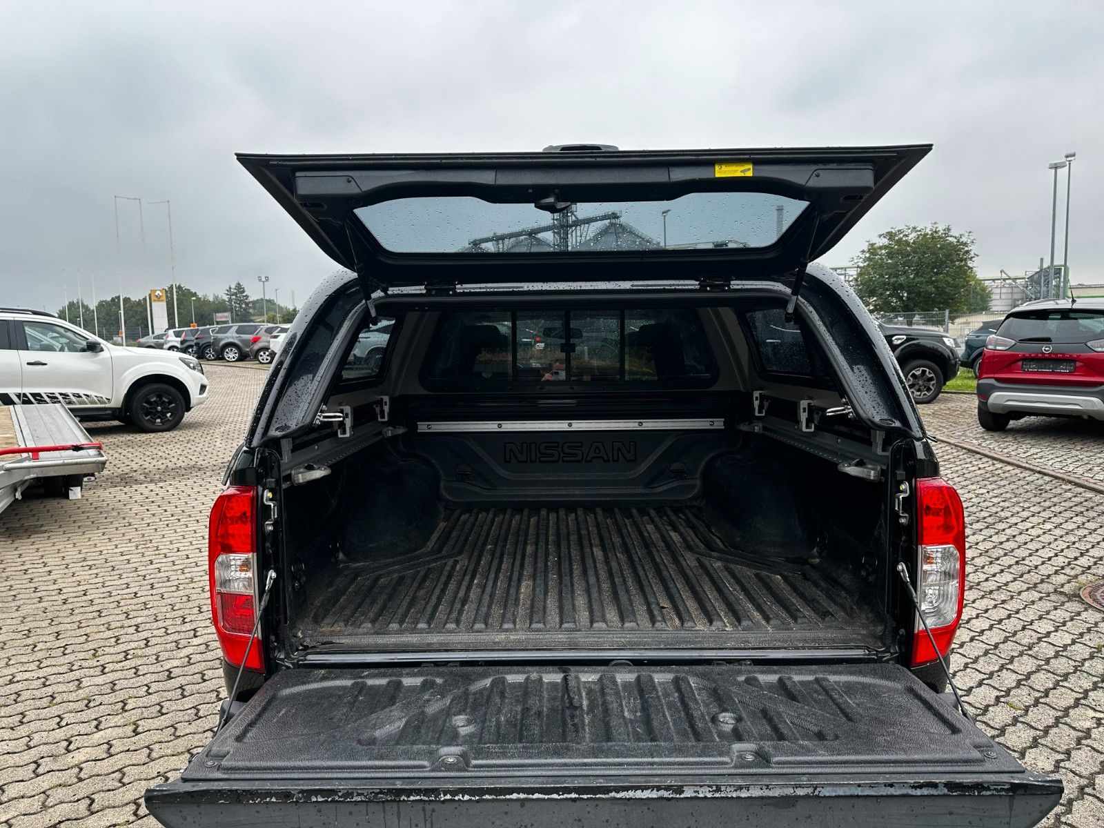 Fahrzeugabbildung Nissan Navara NP300 Acenta Double Cab 4x4