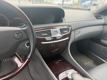 Mercedes CL 63 AMG - 10