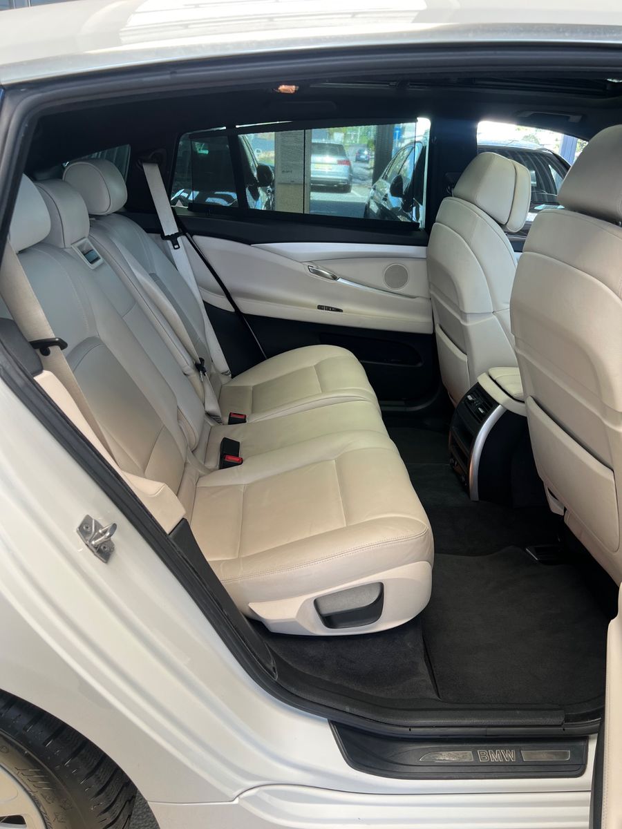 Fahrzeugabbildung BMW 530 Gran Turismo GT *PANO*KAMERA*LEDER-WEIß*