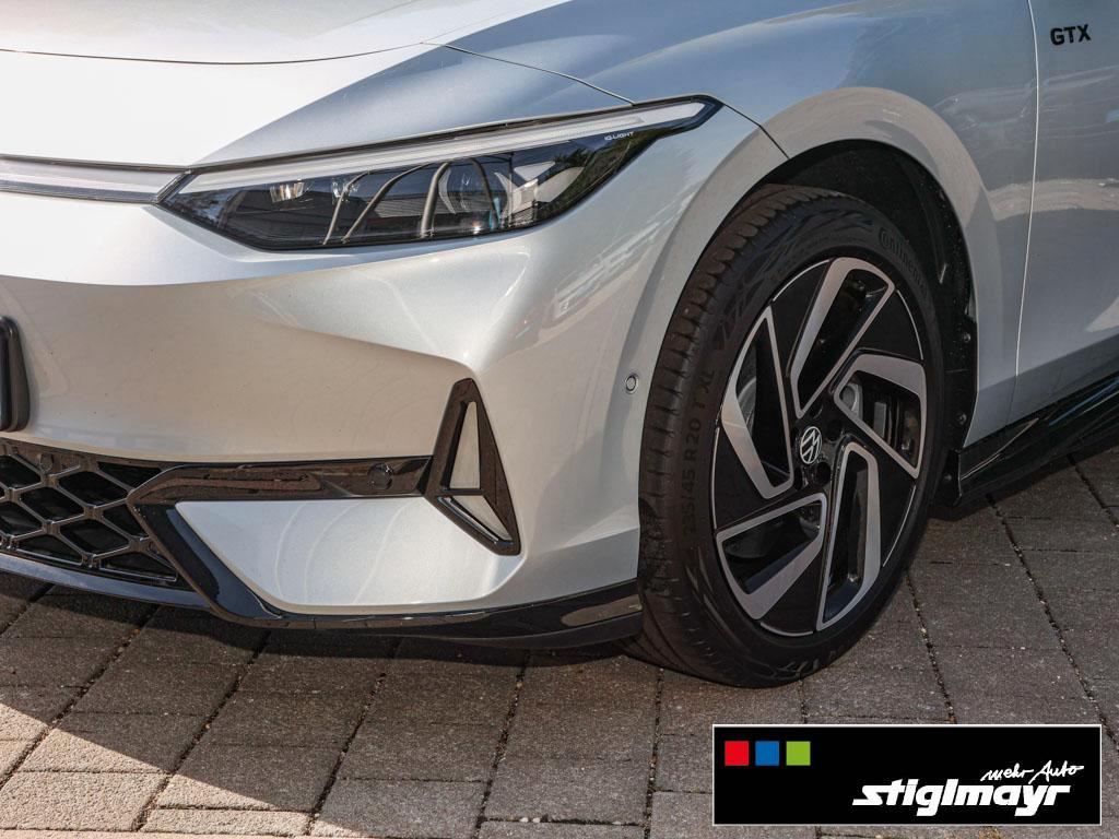 Volkswagen ID.7 Tourer GTX 91-kWh+AHK+DCC+HUD+IQ-LIGHT+PANO