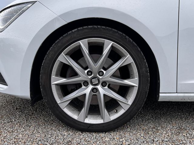 Leon 2.0 TSI FR DSG LED BEATS 18" LM ACC KAMERA