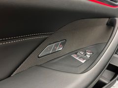 BMW M4 Competition / 510PS / SCHALENSITZE / CARBON/ BMW M4 Competition / 510PS / SCHALENSITZE / CARBON/