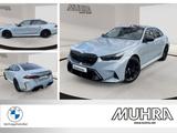 BMW M5 Limousine M Sport 20"/21" Pano Memory B&W - BMW M5: Sport
