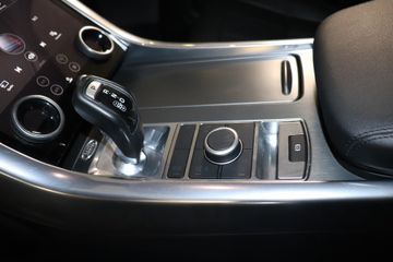 Fahrzeugabbildung Land Rover Range Rover Sport 3.0 SDV6 HSE-Navi-LED-Leder-