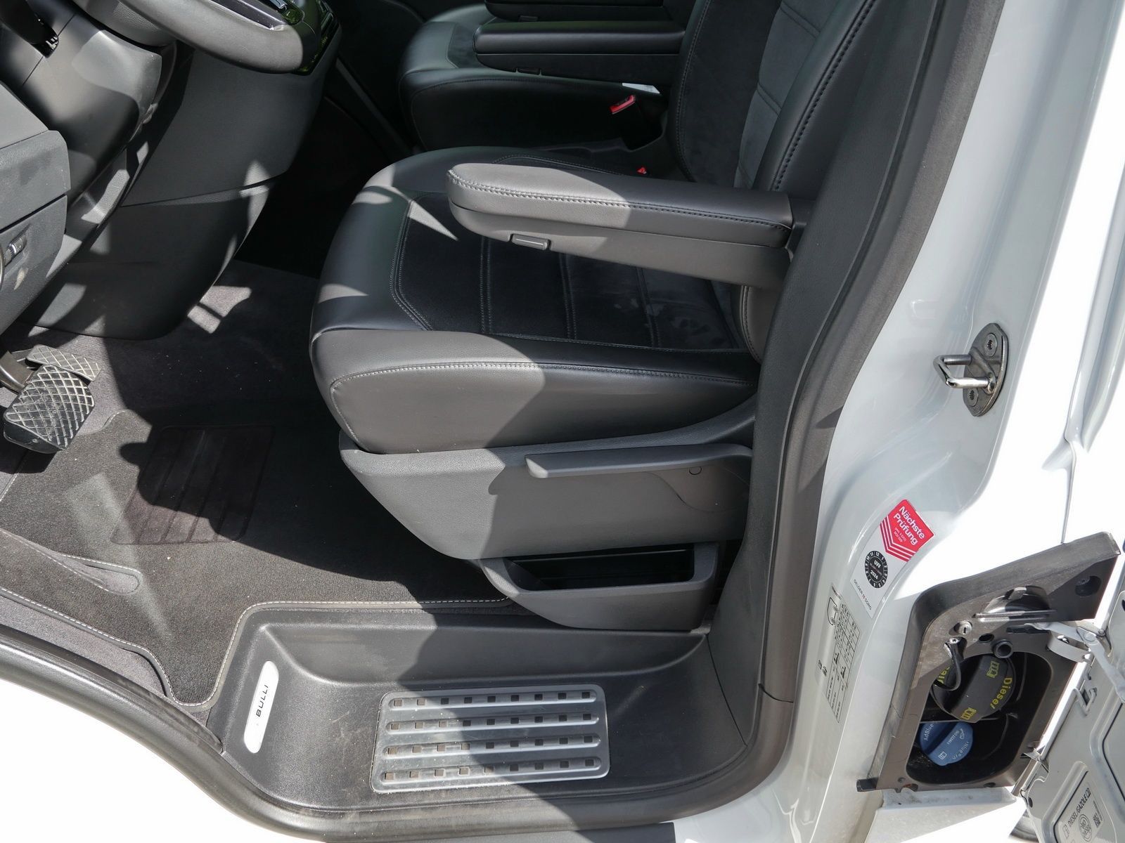 Volkswagen T6 Multivan GenSix 4x4 18Z*1Hand*AHK*LED*RFK*ACC foto 21