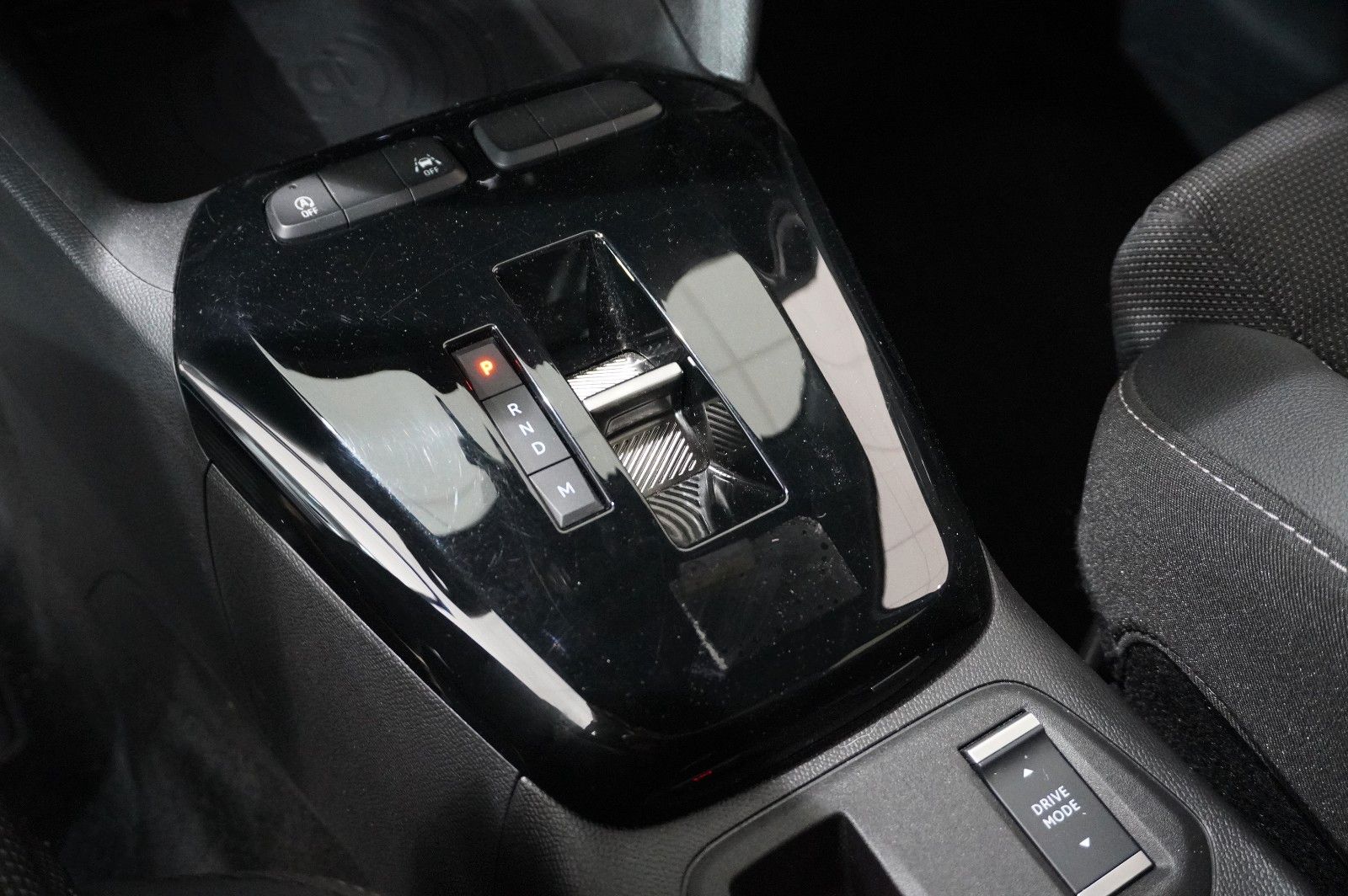 Fahrzeugabbildung Opel Corsa F 1.2T GS SPORT NAVI/LED/KAMERA/SPORT/DAB+