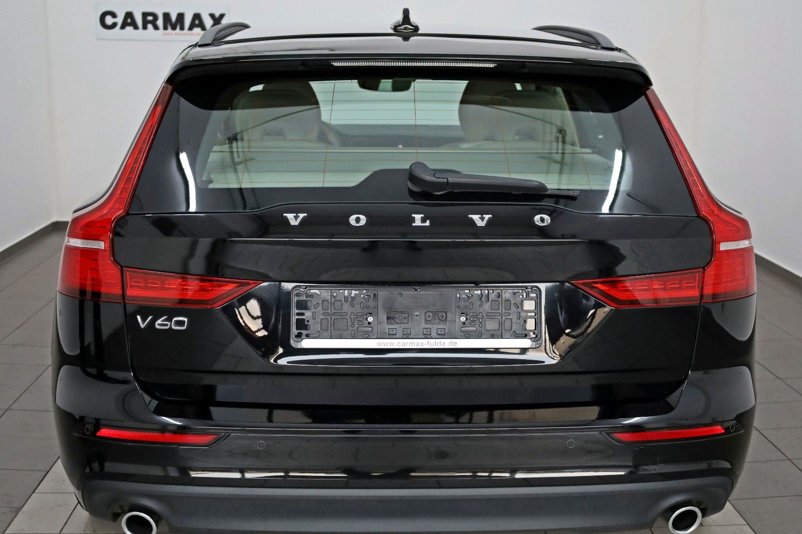 Fahrzeugabbildung Volvo V60 B4 D, Momentum Pro,Leder,Navi,SH,Kamera,ACC