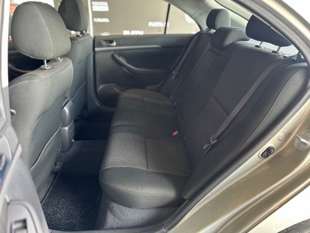 Toyota Avensis  1.8 Liftback