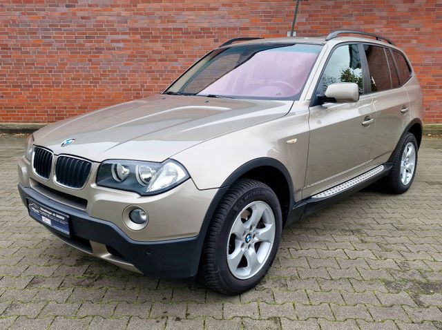 BMW X3 2.0 d / Panorama / Allrad / AHK /