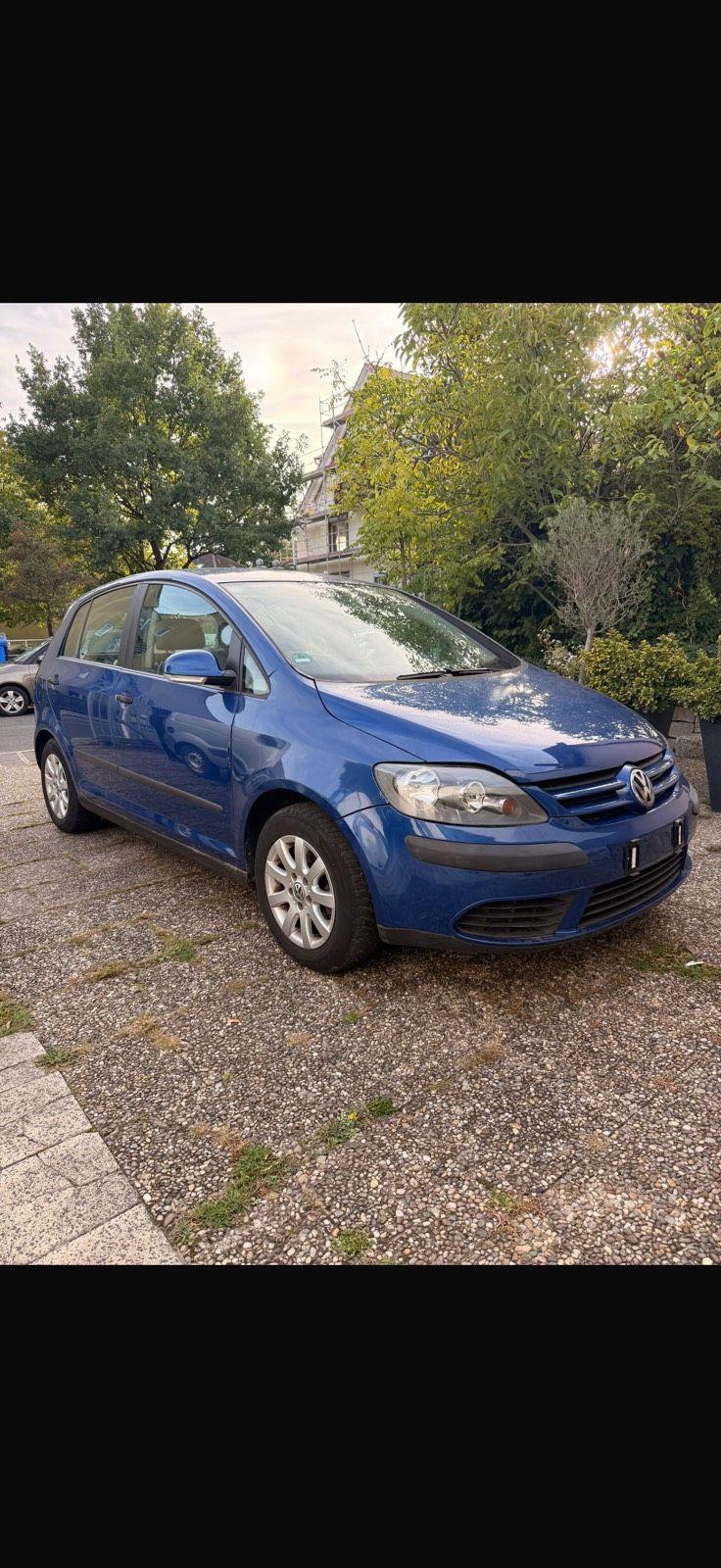 Volkswagen TOPPREIS!!! VW Golf Plus 1.6 Benziner  TÜ...