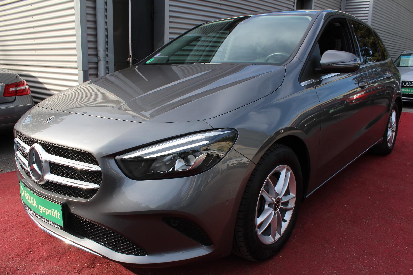 Mercedes-Benz B 200
