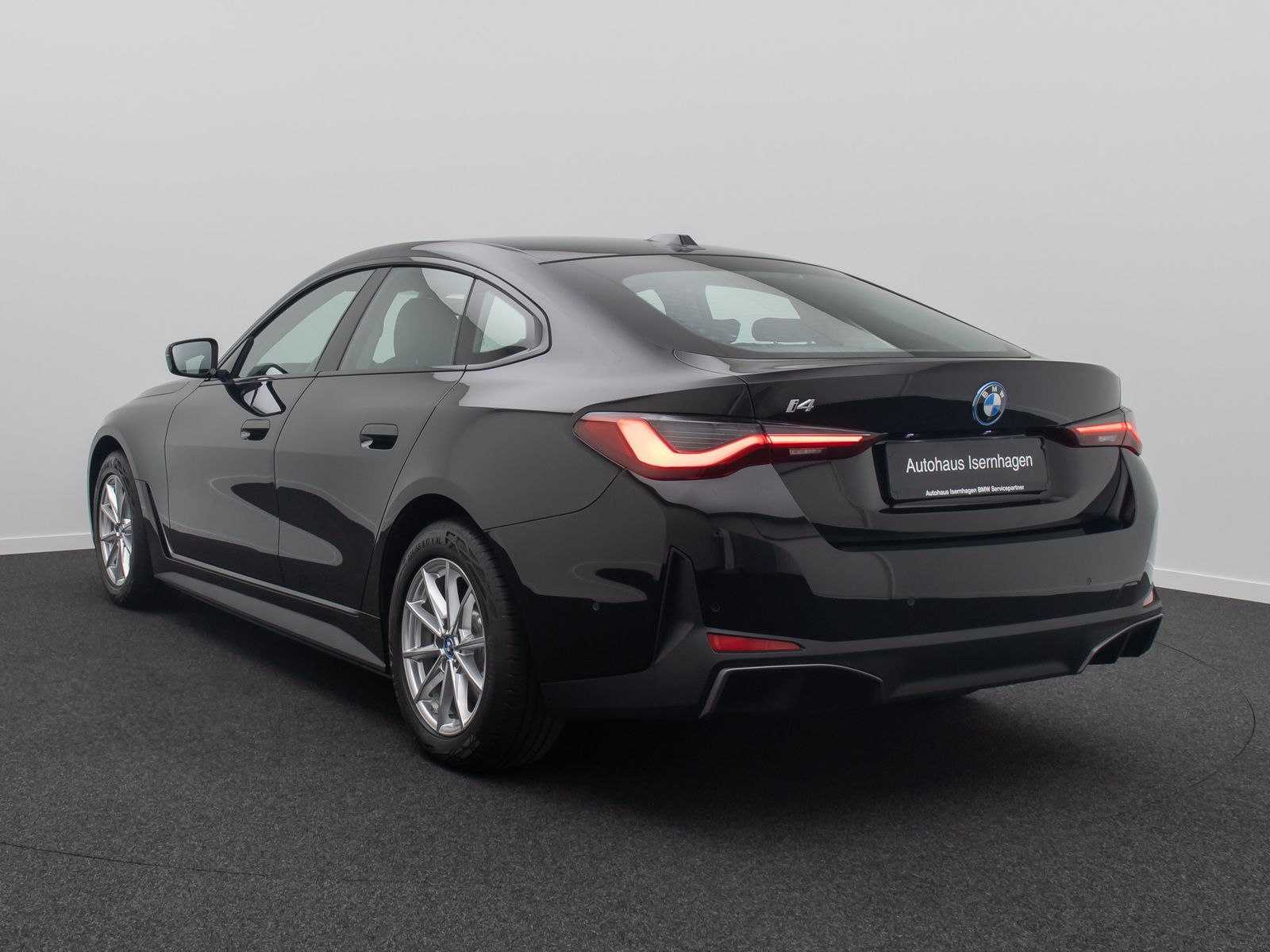 Fahrzeugabbildung BMW i4 eD35 Gran Coupe DAB Kamera Cockpit+ Widscreen