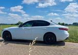 Alfa Romeo Giulia 2.0 Turbo 16V 206 kW AT8-Q4  Ti... - Alfa Romeo Giulia: Limousine, Ti