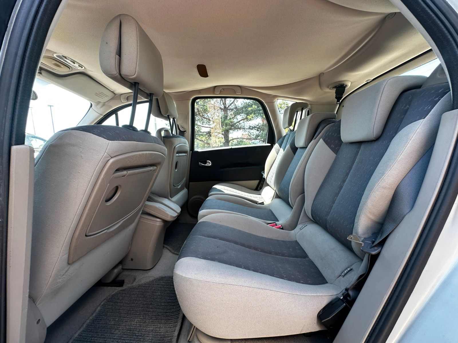 Fahrzeugabbildung Renault Scenic III Dynamique
