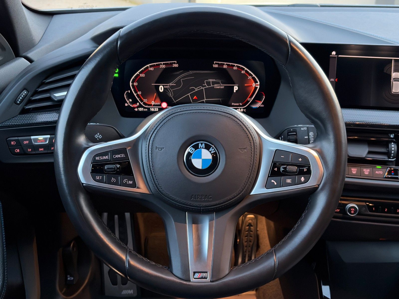 Fahrzeugabbildung BMW 118i Aut. M Sport Tempomat CarPlay SHZ LED PDC