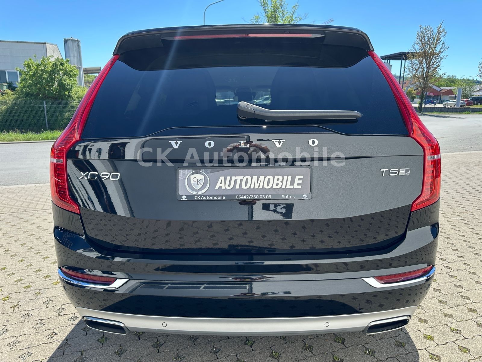 Fahrzeugabbildung Volvo XC90 T5 Inscription AWD/7Sitze/BLIS/LED/360°/AHK