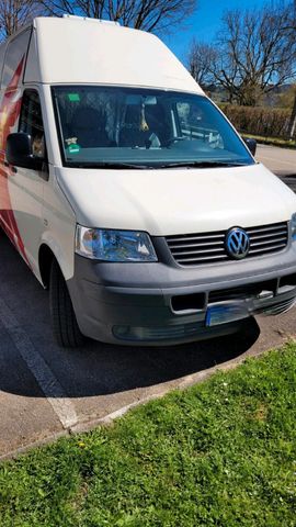 Volkswagen VW T5 Transporter Hochdach mit Wohnmobilzu...