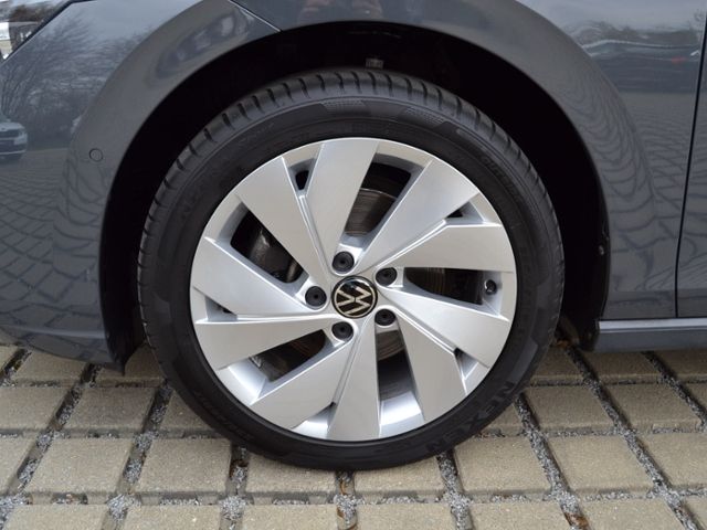 Golf VIII Variant 1.5 TSI Style MATRIX/17-ZOLL/K