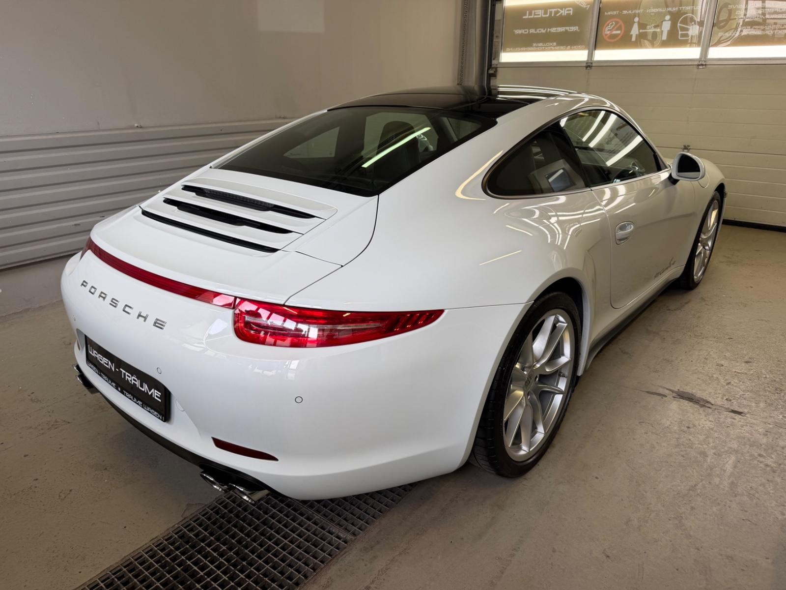 Porsche 911 Carrera 4 Automatik Schiebedach 1.Hd 33.TKM