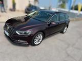 Volkswagen Passat Variant 1.6 TDI SCR DSG Busine - Volkswagen Passat: V6 TDI