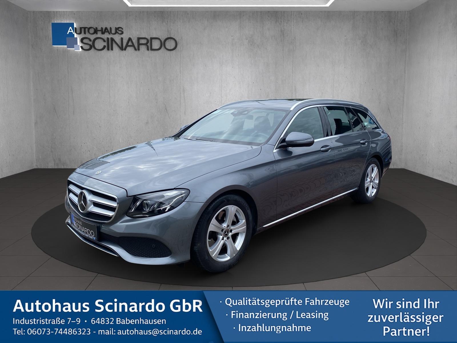 Mercedes-Benz E 250 T Avantgarde LED/NAVI/RFK/eGSD/AMBIENTE