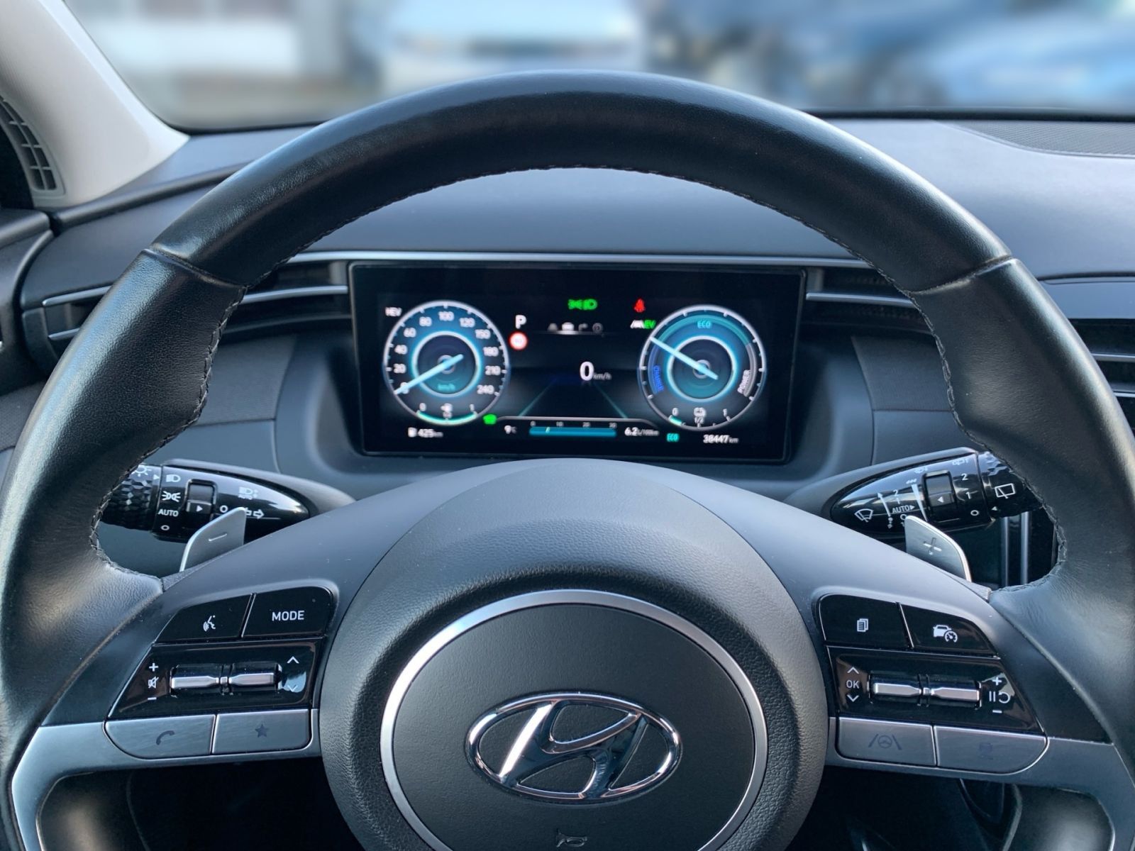 Fahrzeugabbildung Hyundai TUCSON 1.6 T-GDI Trend Plug-In Hybrid 4WD 1Hd