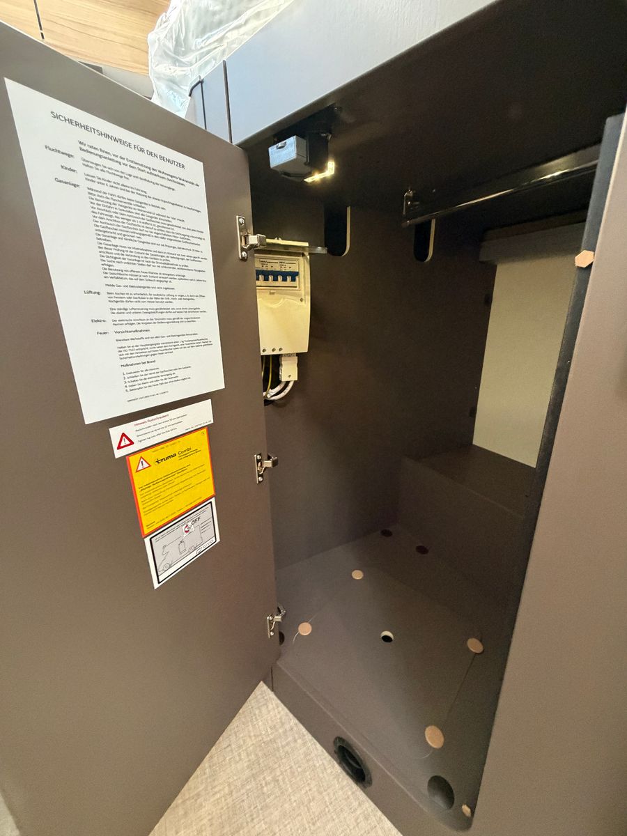 Fahrzeugabbildung Bürstner B66 Lyseo TD 690G