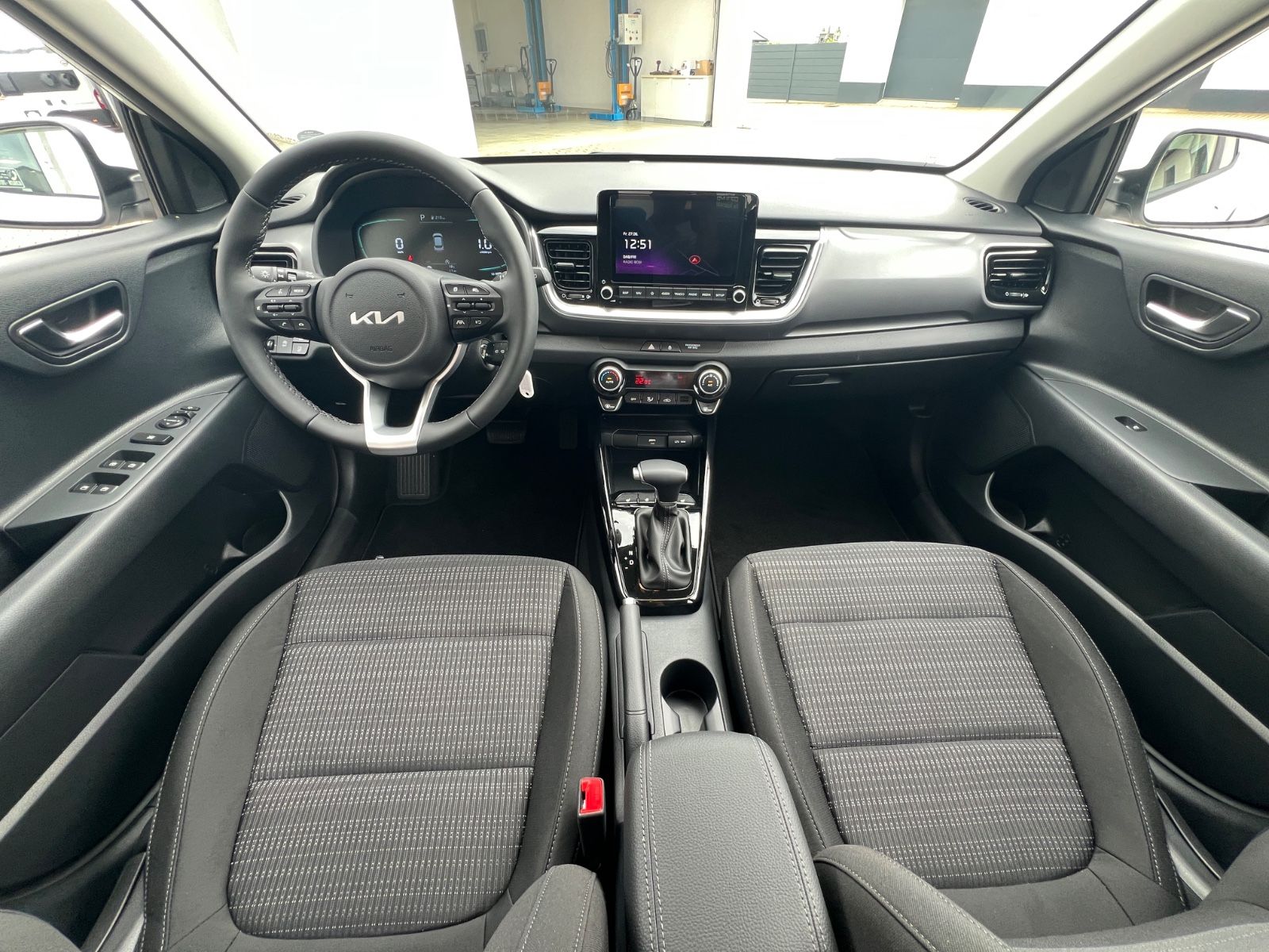 Fahrzeugabbildung Kia Stonic 1.0T GDI DCT Vision