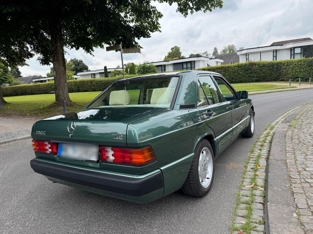 Mercedes-Benz 190