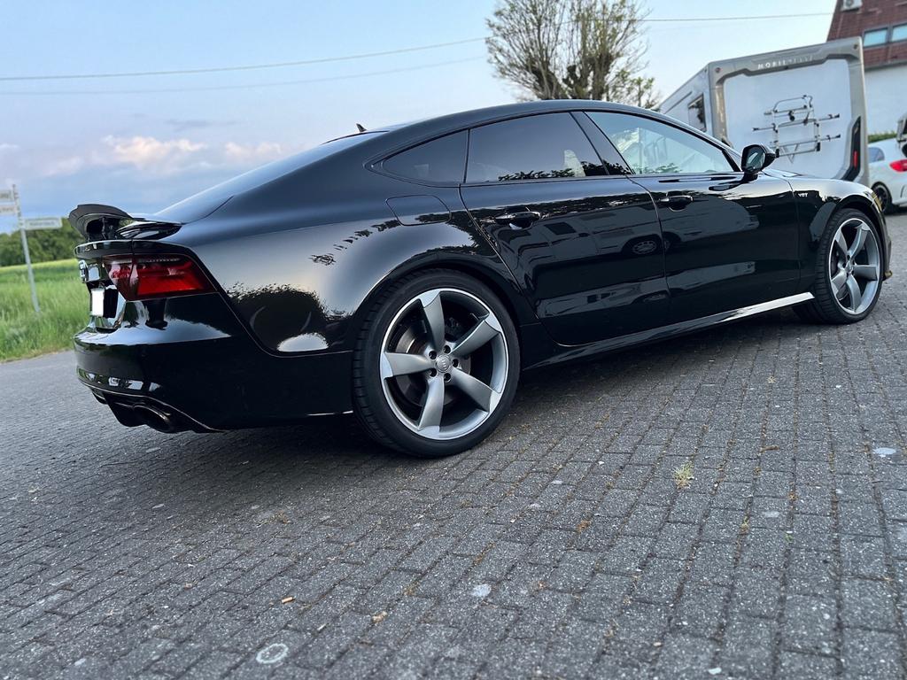 Audi S7