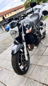 Suzuki GSR 600 - SUZUKI 2007 600 GSR