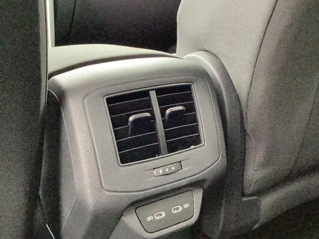 Volkswagen T-Roc TSI Style LED Navi AHK ACC RFK SH, миниатюра 25
