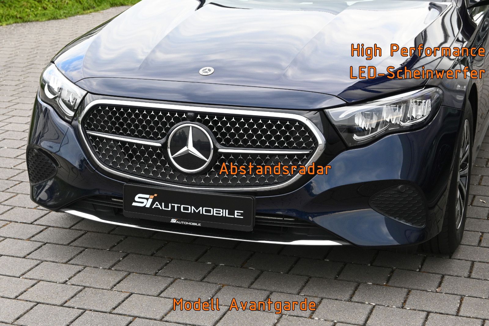 Fahrzeugabbildung Mercedes-Benz E 200 T Avantgarde Adv. °ACC°AHK°PANORAMA°8-FACH