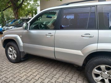 Toyota Land Cruiser - 10