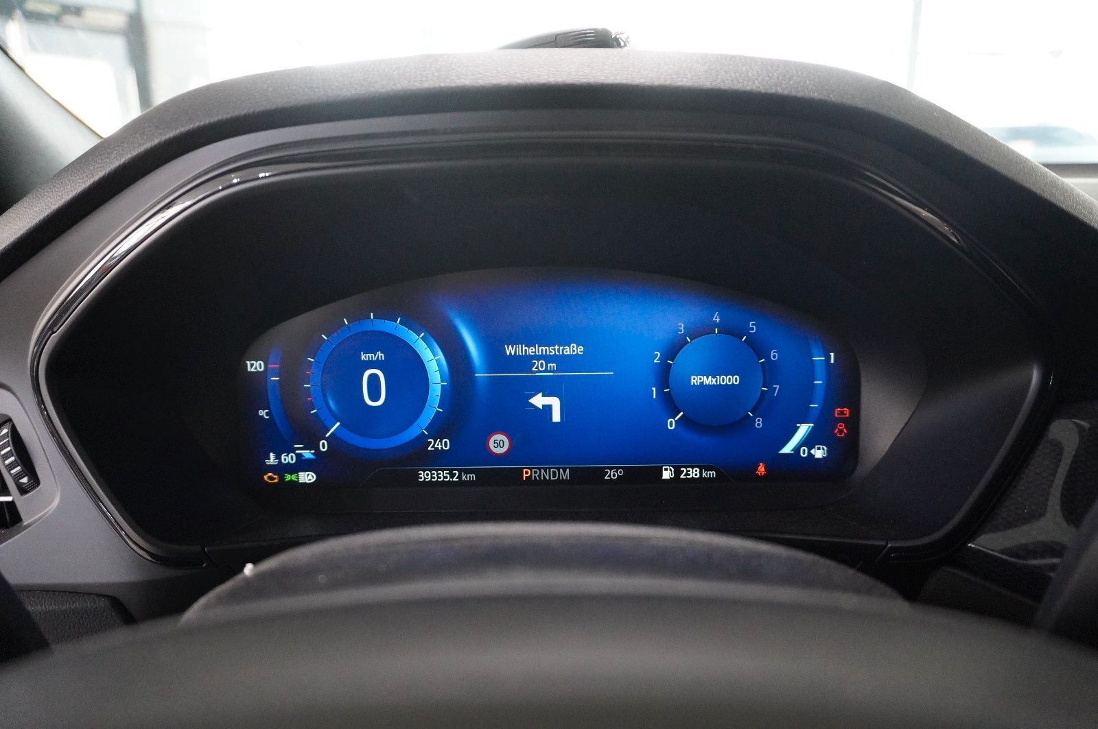 Fahrzeugabbildung Ford Focus Turnier 1.0 ST-LINE X NAVI/LED/KAMERA/DAB+