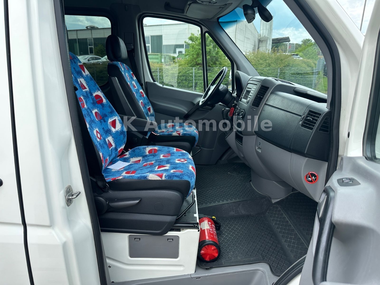 Fahrzeugabbildung Mercedes-Benz Sprinter II 316 CDI Kombi Maxi Automatik/9 Sitze