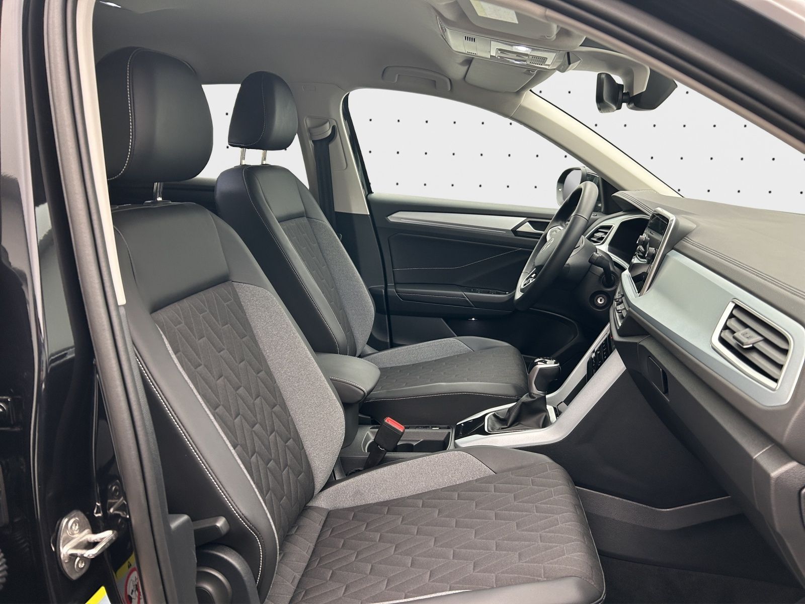 Volkswagen T-Roc - Bild 4